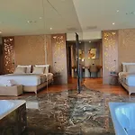 Arka Art Hotel 5*