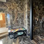 Arka Art Hotel 5*