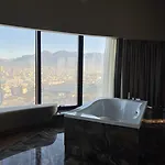 Arka Art Hotel