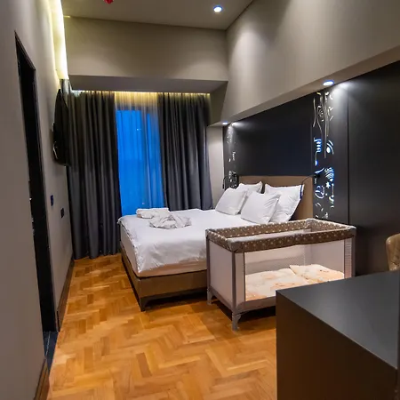 Arka Art Hotell 5*